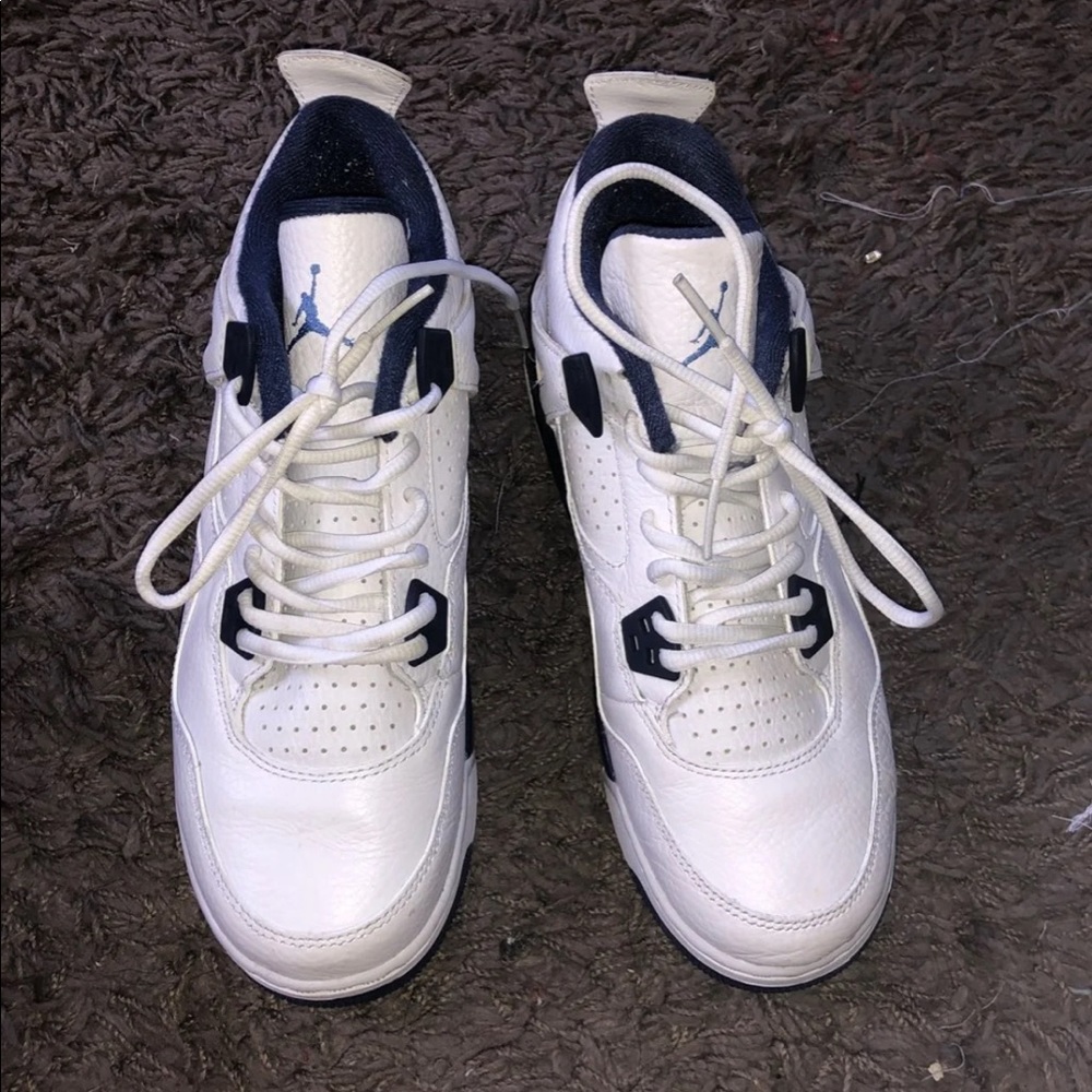 Jordan 4s
